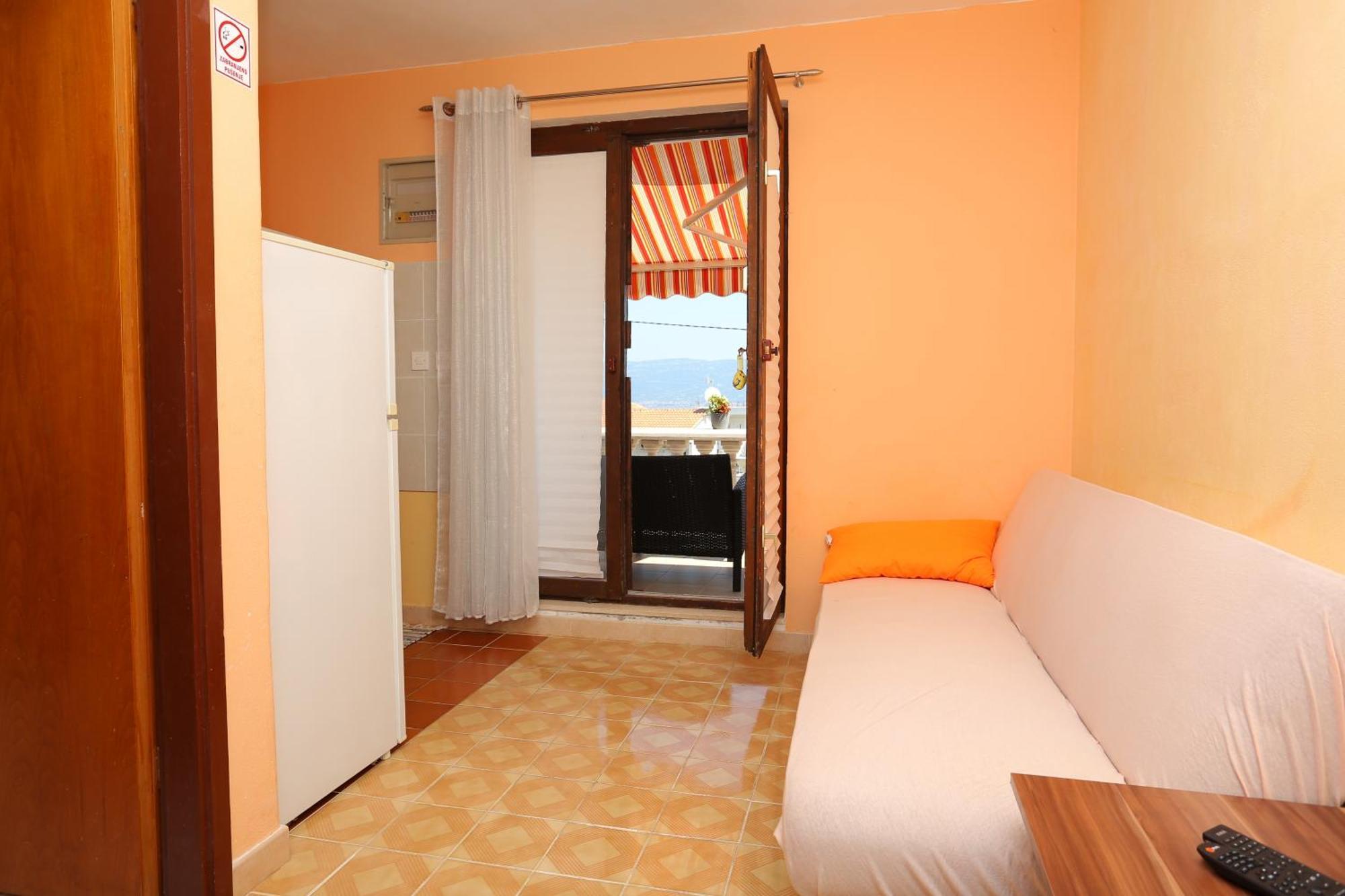 Apartments By The Sea Slatine, Ciovo - 16131 Kamer foto