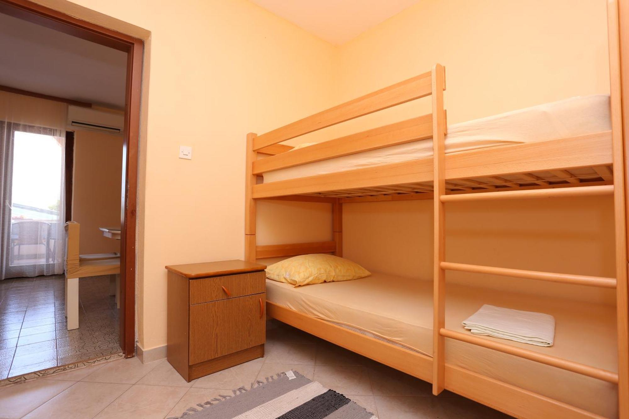 Apartments By The Sea Slatine, Ciovo - 16131 Kamer foto